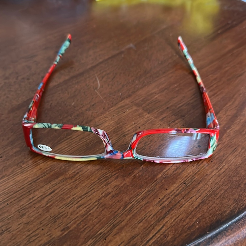 NEW Readers +1.50